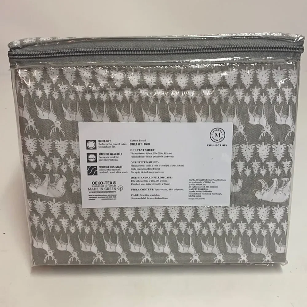 ‎Martha Stewart Gingham Flannel Sheet Set.